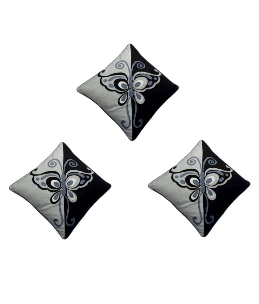     			Hugs'n'Rugs Multi Embroidery Cotton Cushion Cover - Pack Of 3