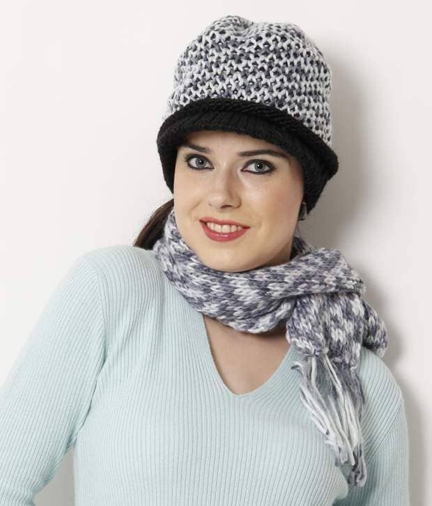 Bizarro.in Grey & White Muffler Cap