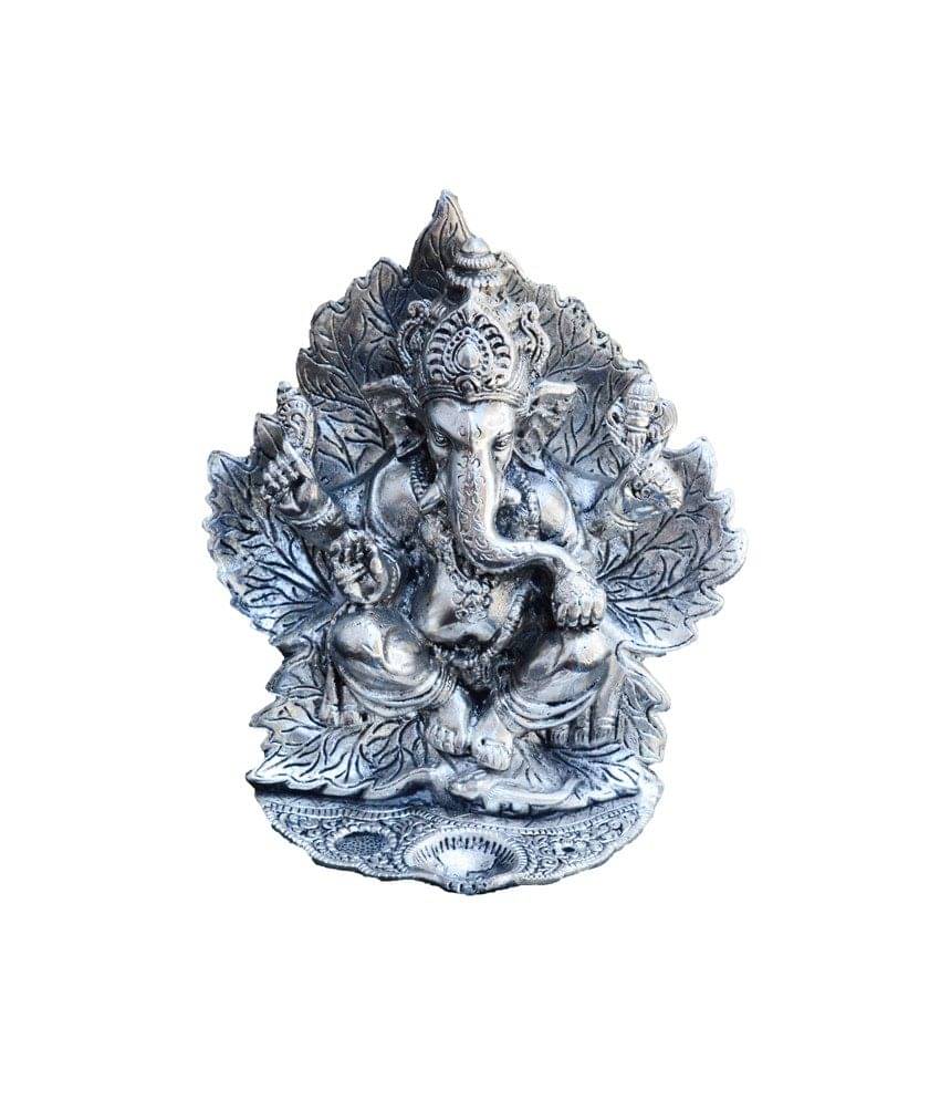 eCraftIndia White Metal Chaturbhuj Lord Ganpati Statue eCraftIndia White Metal Chaturbhuj Lord Ganpati Statue