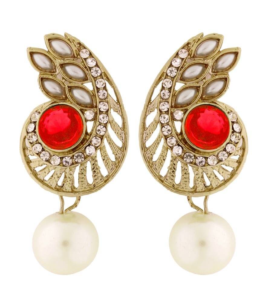 The Jewelbox Paisley Filigree American Diamond Pearl Black Earring for Women The Jewelbox Paisley Filigree American Diamond Pearl Black Earring for Women