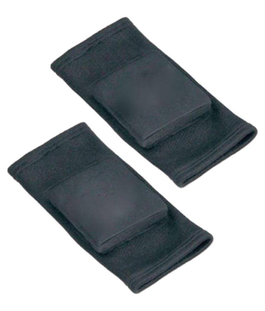     			Vinto Black Padded Knee Support