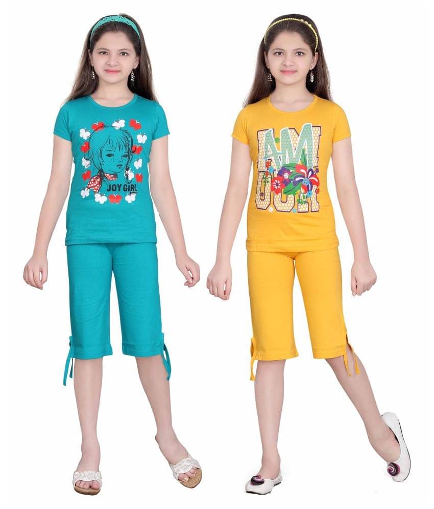    			Sini Mini Pack of 2 Girls 100% Cotton Top With Capris ( Multicolor )
