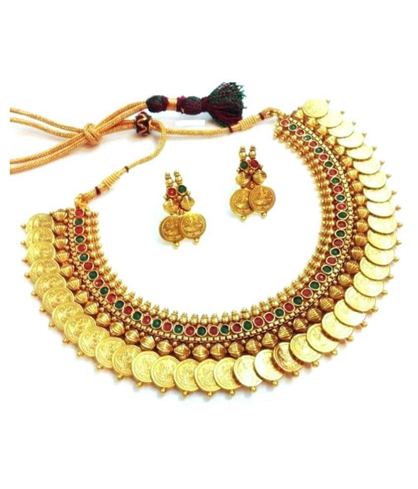     			Zeneme Golden Necklaces Set