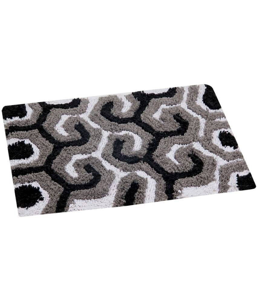     			Aazeem Black Rug Cotton Checks