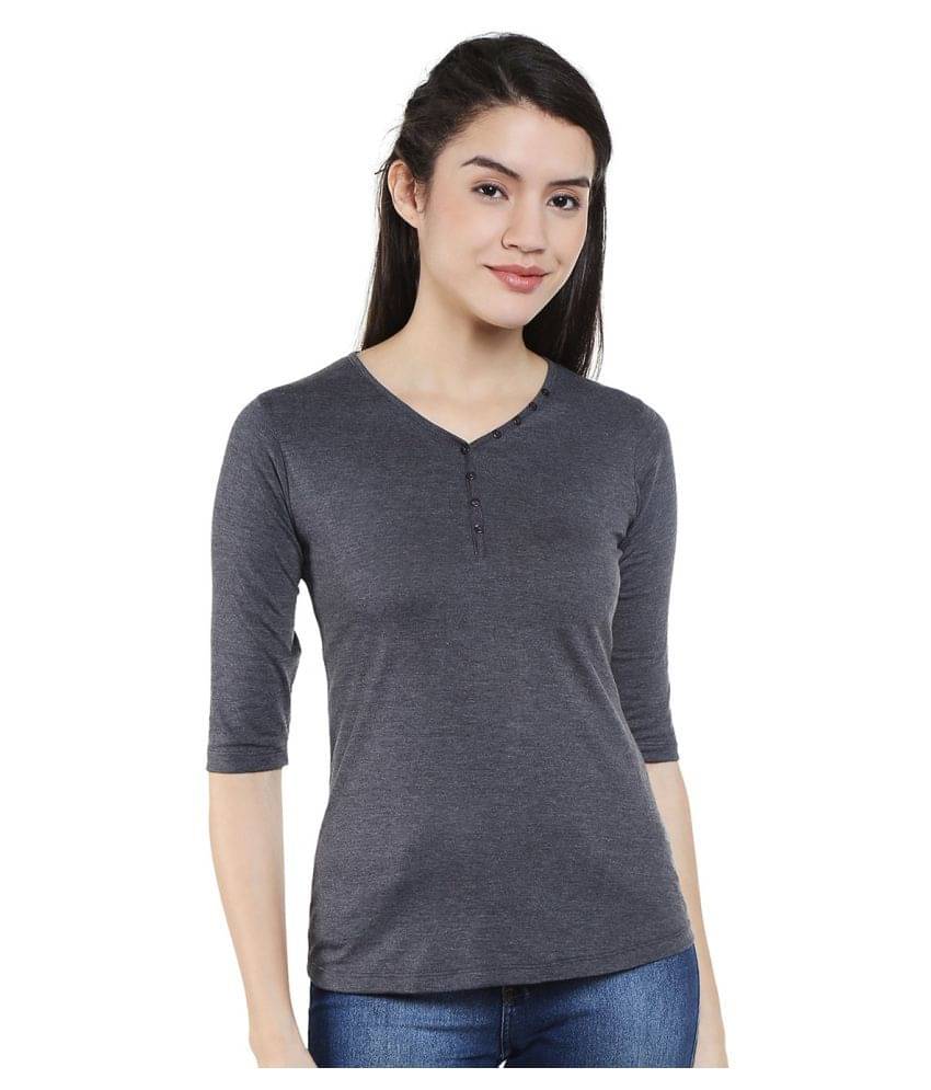 Style Quotient by NOI Women Cotton Regular Fit Round Neck T-Shirt ( Black ) Style Quotient by NOI Women Cotton Regular Fit Round Neck T-Shirt ( Black )