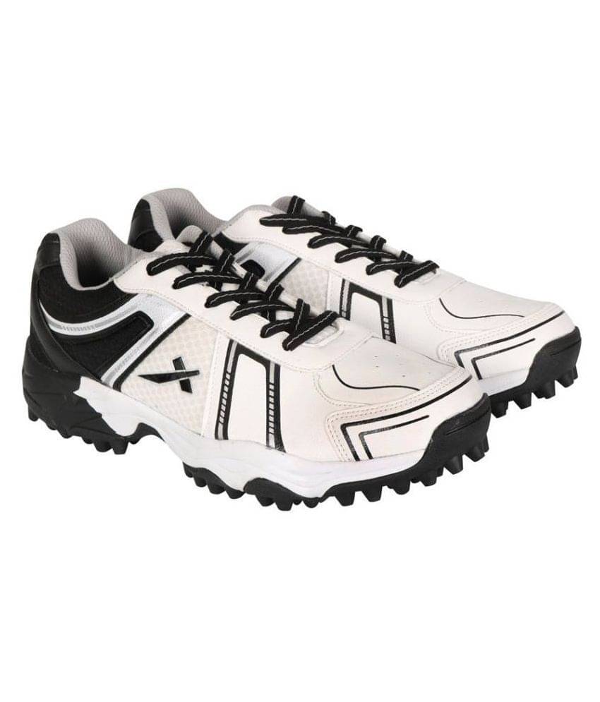 Vector X Target White Cricket Shoes Vector X Target White Cricket Shoes