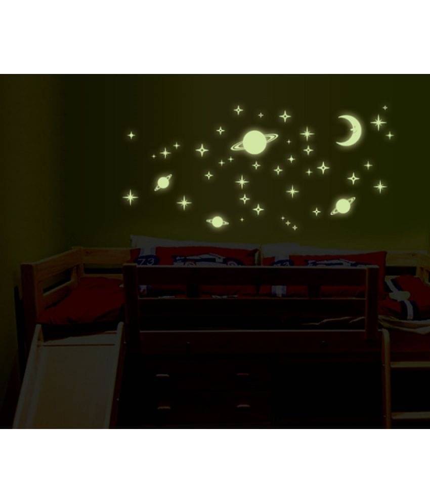     			Jaamso Royals Glow in Dark PVC Vinyl Gold Wall Sticker - Pack of 1