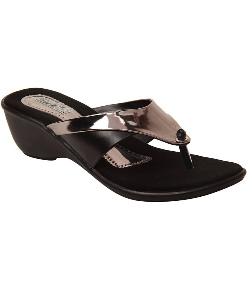 Feel It Black Wedges Heels - Heels | Buy online on ZillyBuy