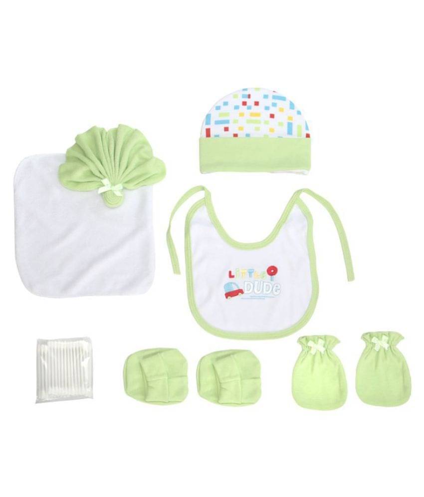     			Mee Mee Pampering Gift Set for New Borns, 8 Piece Set (Green)