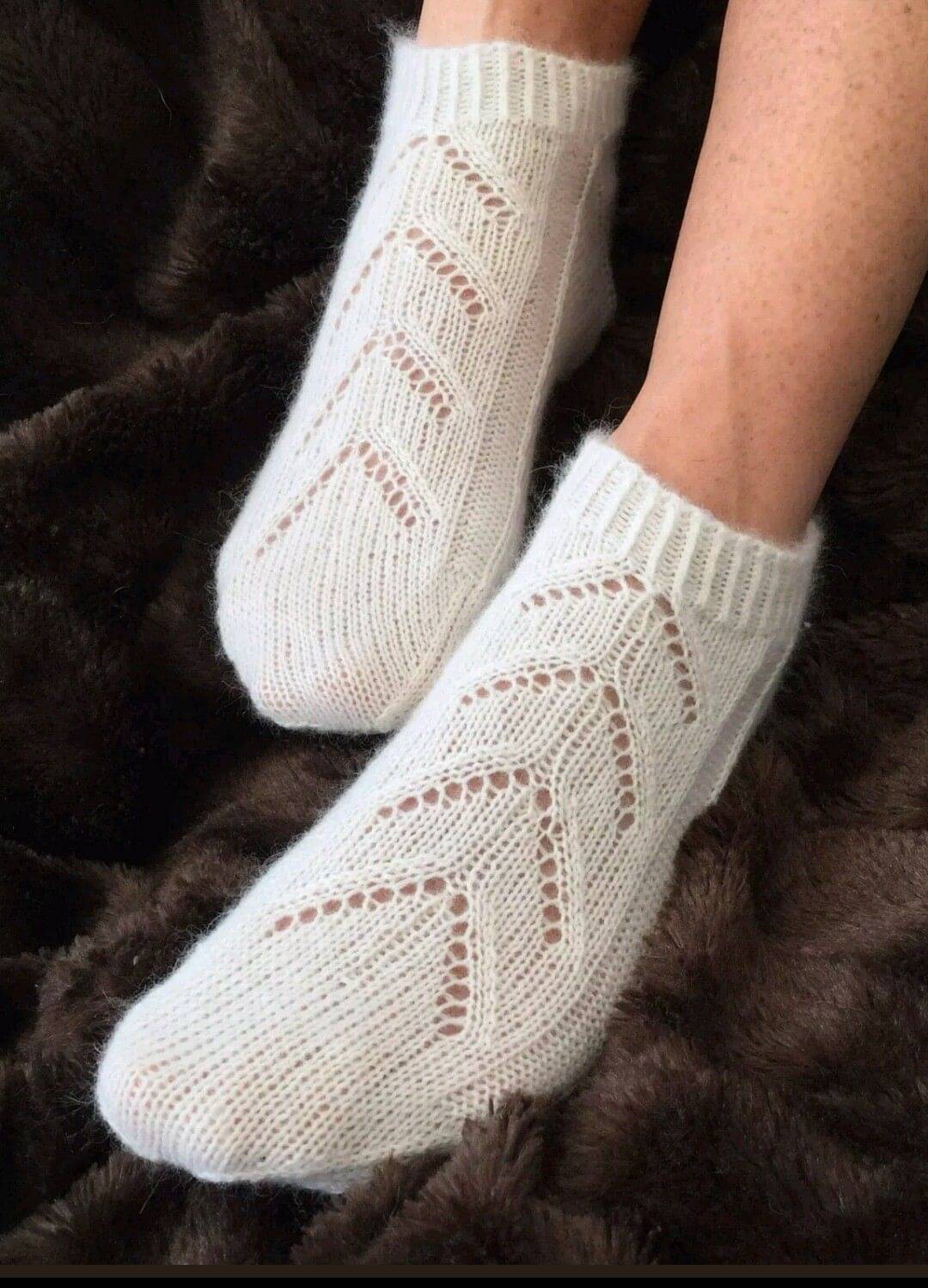 KC Store - White Woollen Women's Ankle Length Socks ( Pack of 1 ) KC Store - White Woollen Women's Ankle Length Socks ( Pack of 1 )