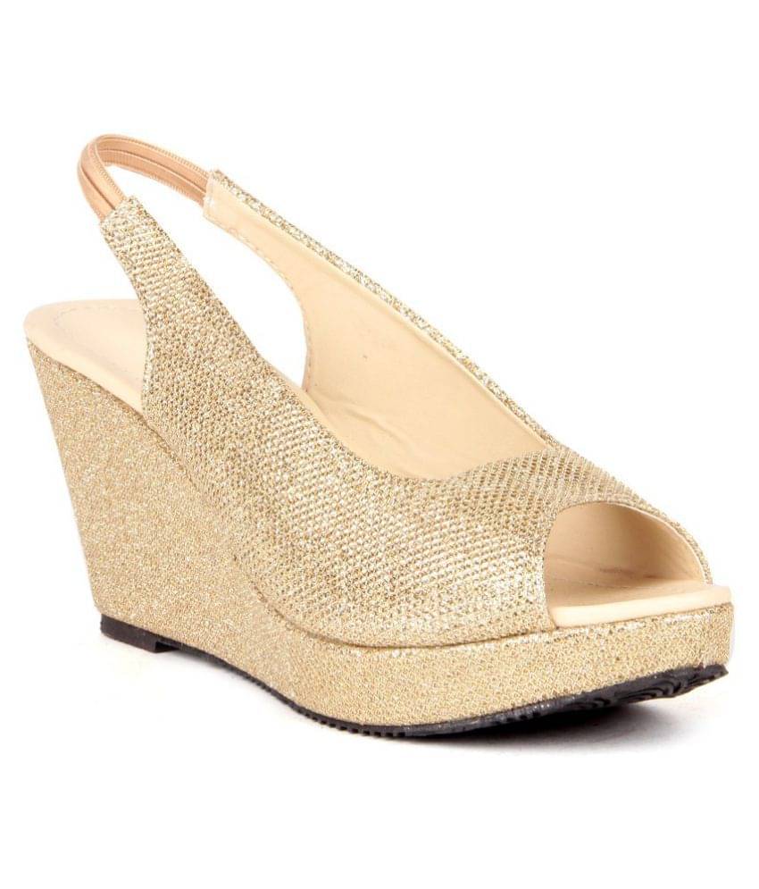     			Feel It - Gold Women's Wedges Heels