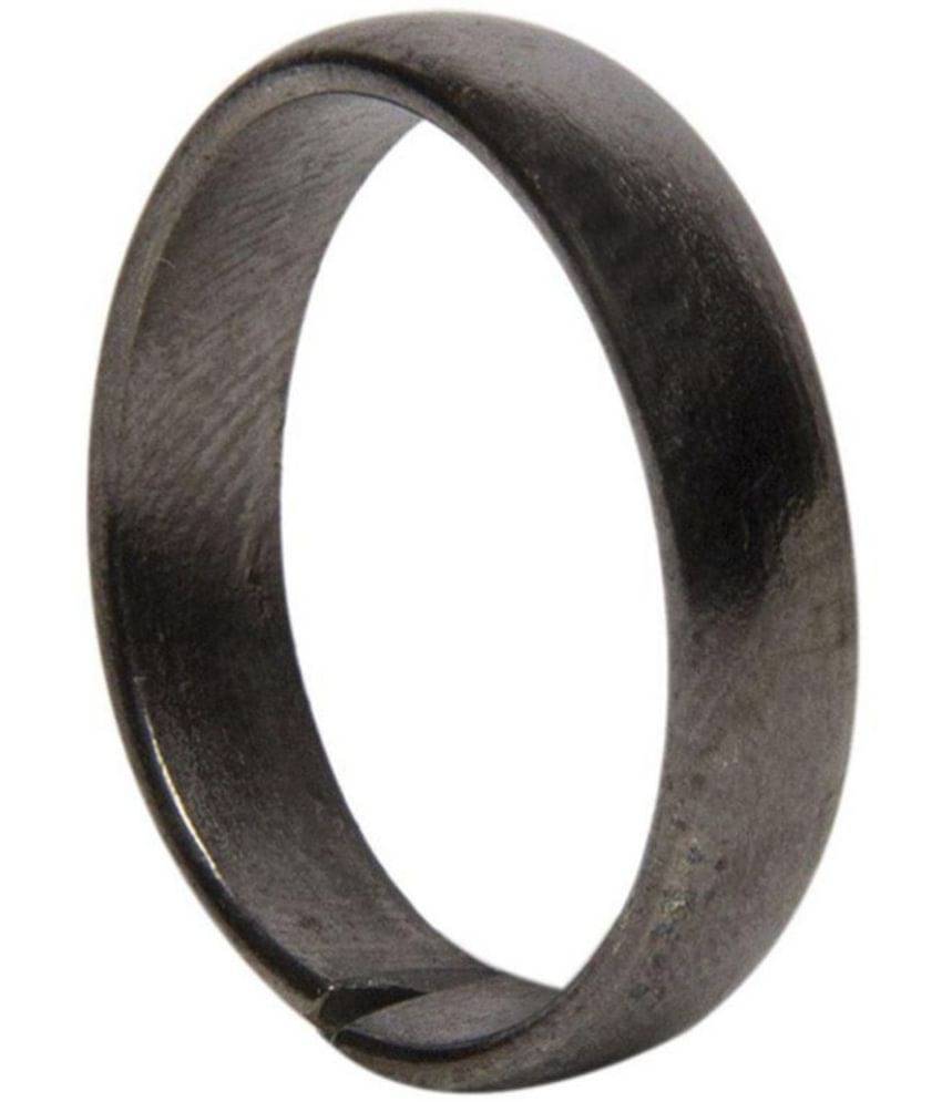     			King & Queen Iron Horse Shoe Ring