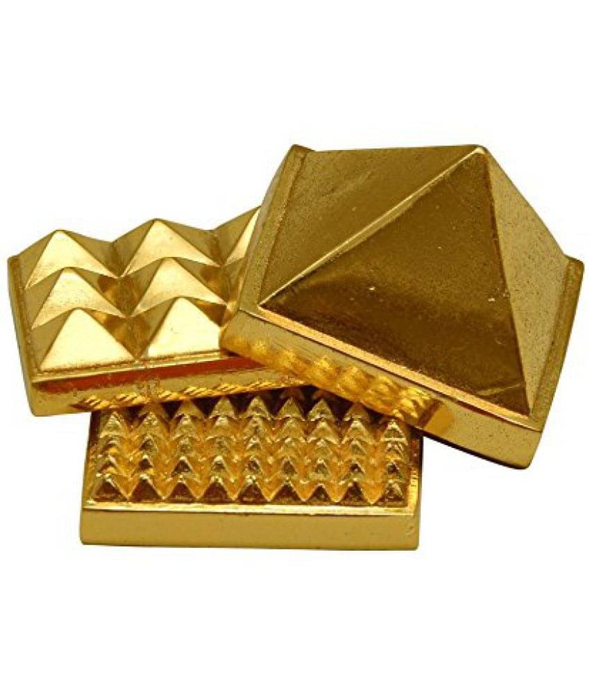     			Craftera Brass Pyramid