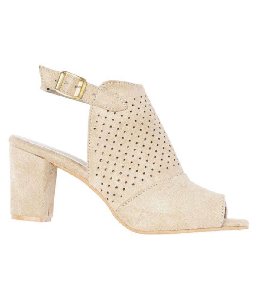 MARC LOIRE Beige Block Heels     			MARC LOIRE Beige Block Heels
