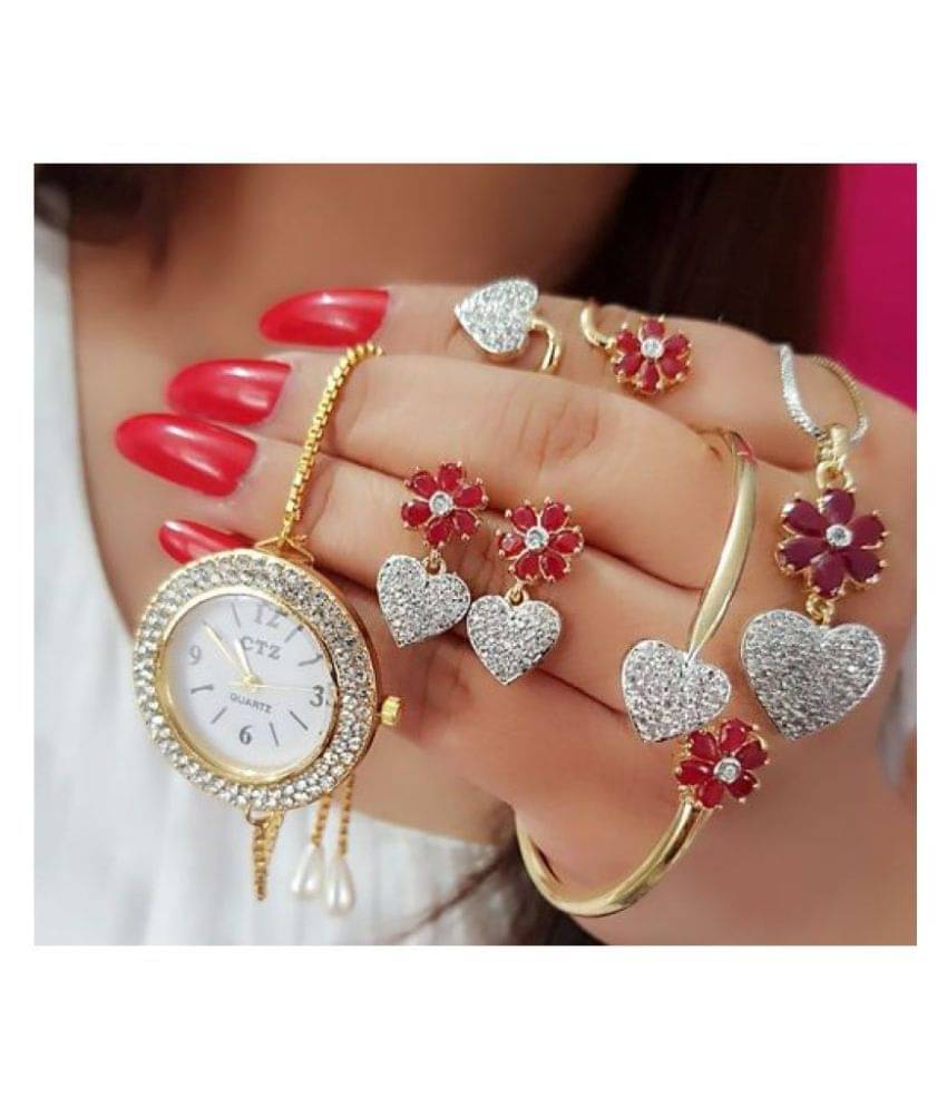 Navya Collections Hear Shape American Diamond Pendant Set along with Bracelet Watch Navya Collections Hear Shape American Diamond Pendant Set along with Bracelet Watch