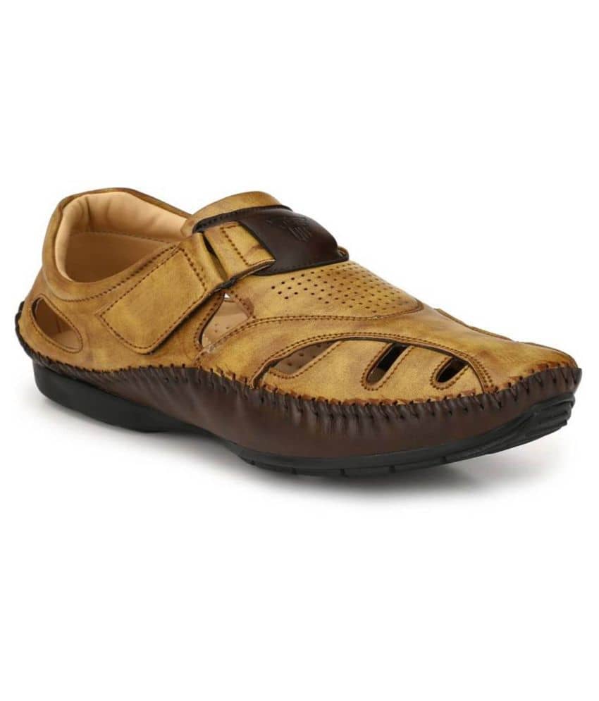 Fashion Victim Beige Synthetic Leather Sandals