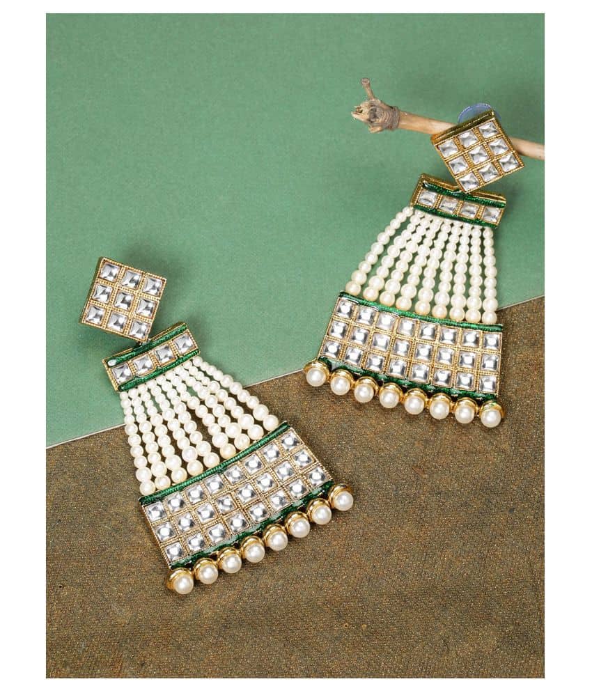 Priyaasi - Golden Chandelier Earrings ( Pack of 1 ) - Earrings | Buy online on ZillyBuy