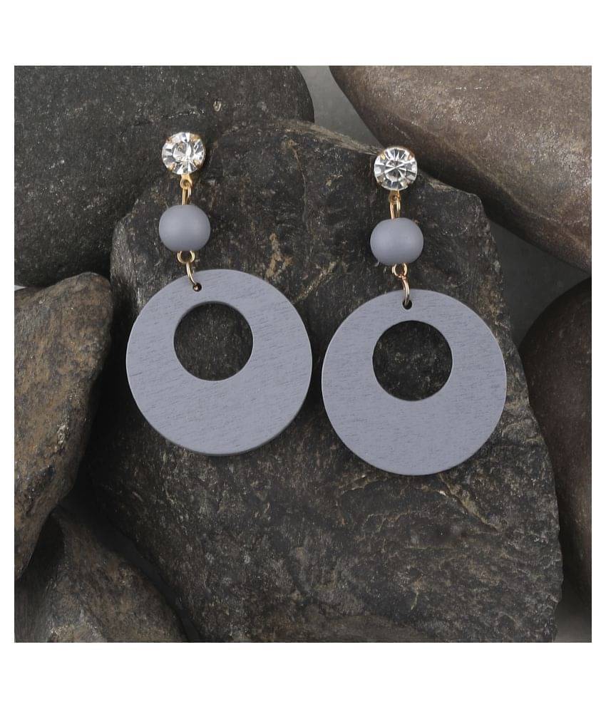SILVER SHINE Handmade Designer Diamond Wooden Light Weight Earrings for Girls and Women. SILVER SHINE Handmade Designer Diamond Wooden Light Weight Earrings for Girls and Women.