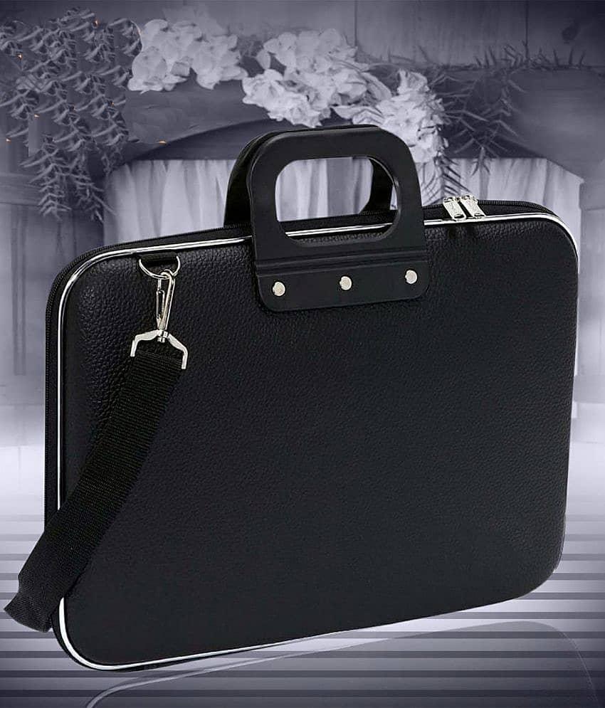 Safari Arrow Ct Black Office Briefcase - Main Image