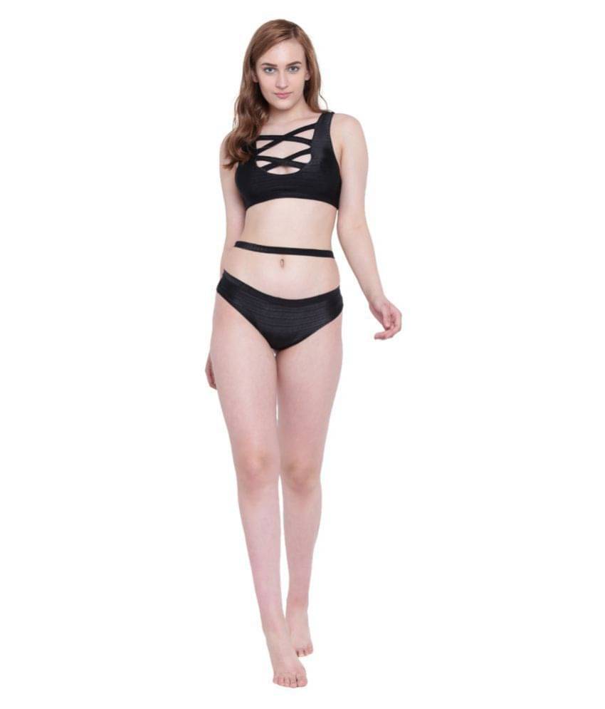     			La Intimo Polyester Plunge Bra - Black