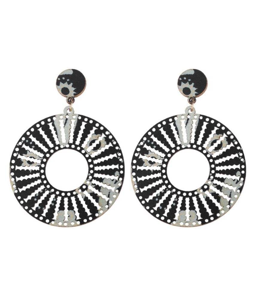 SILVER SHINE Designer Dangler Wooden Light Weight Earrings for Girls and Women.     			SILVER SHINE Designer Dangler Wooden Light Weight Earrings for Girls and Women.