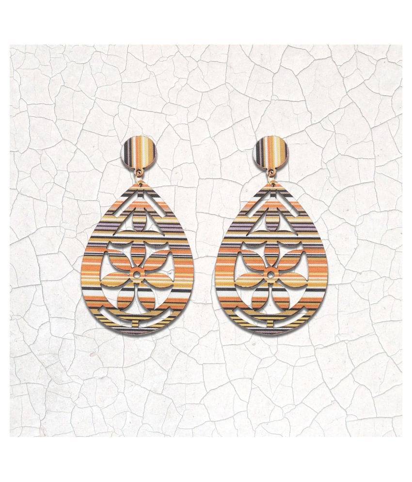 SILVER SHINE Elegant Designer Light Weight Dangle Wooden Earrings for Girls and Women. SILVER SHINE Elegant Designer Light Weight Dangle Wooden Earrings for Girls and Women.