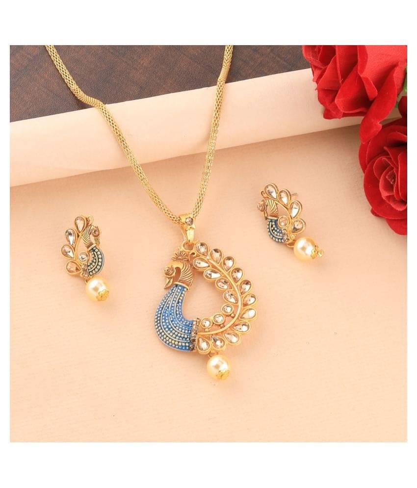 SILVERSHINE Charm gold Plated Peacock Designer Pendant For Women Girl SILVERSHINE Charm gold Plated Peacock Designer Pendant For Women Girl