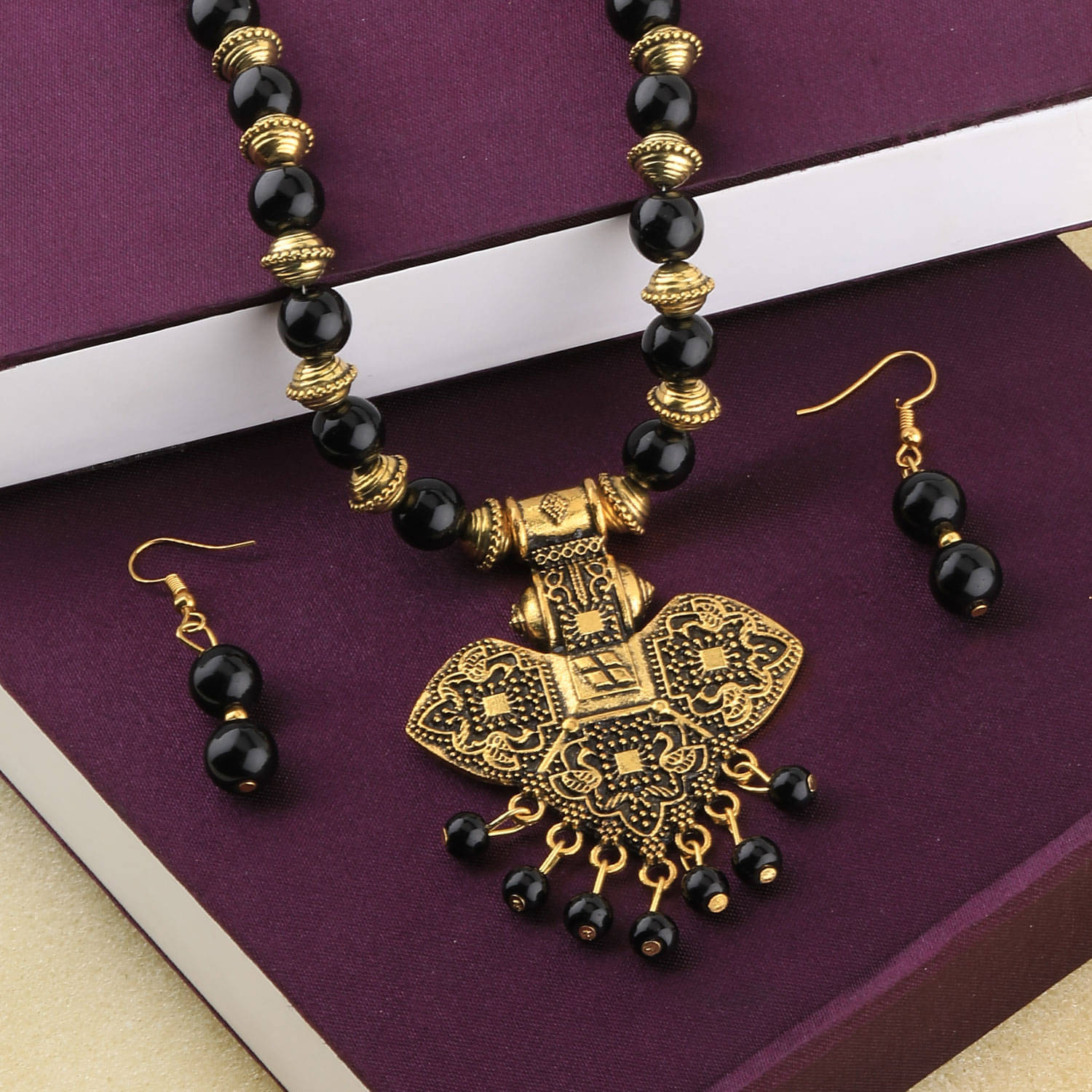SILVERSHINE Designer Different Gold Oxidised Pendant Black Pearl mala set for Women girl SILVERSHINE Designer Different Gold Oxidised Pendant Black Pearl mala set for Women girl