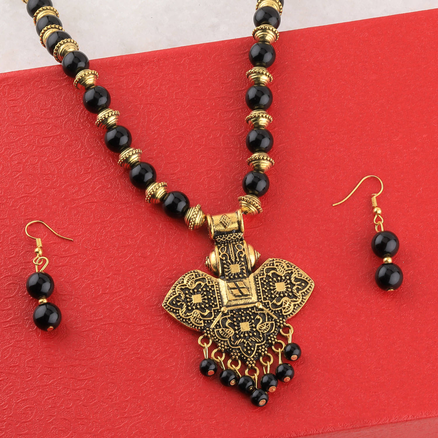 SILVERSHINE Designer Different Gold Oxidised Pendant Black Pearl mala set for Women girl SILVERSHINE Designer Different Gold Oxidised Pendant Black Pearl mala set for Women girl