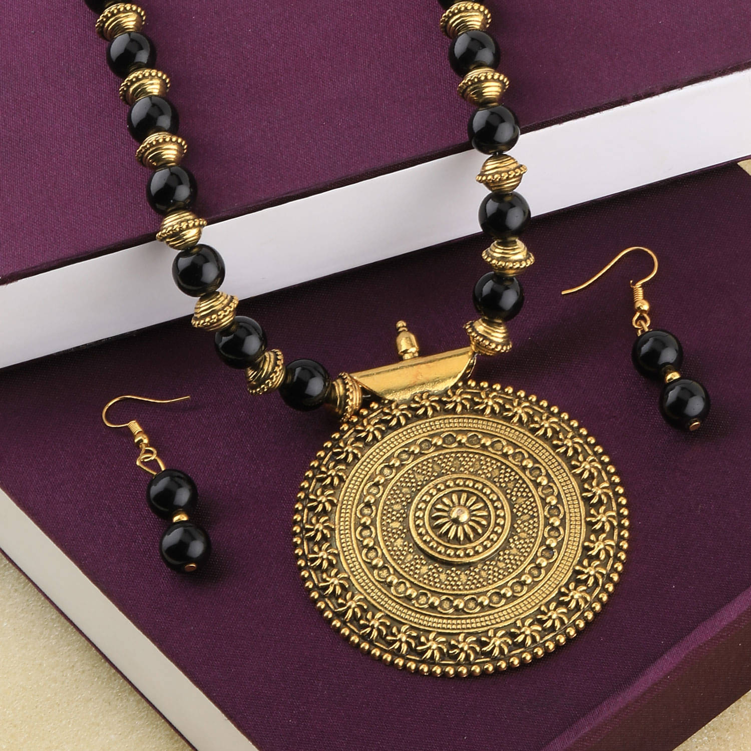     			SILVERSHINE Traditional Designer Gold Oxidised Big Pendant Black Pearl mala set for Women girl
