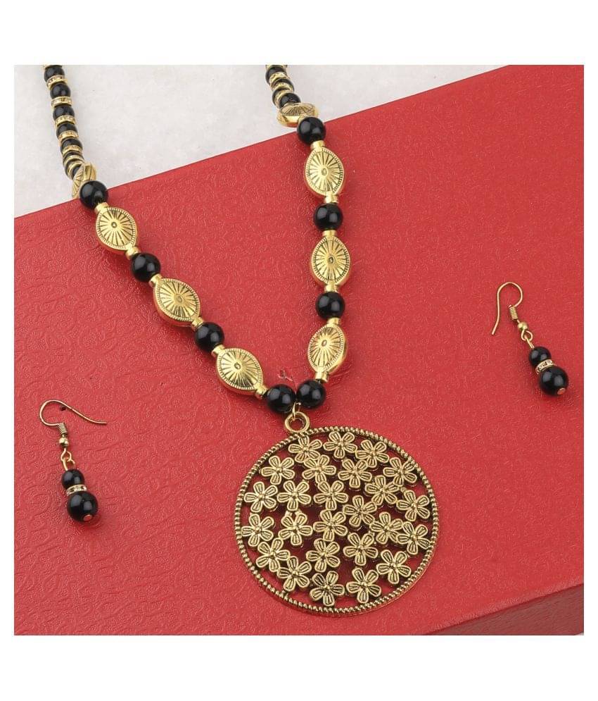     			SILVERSHINE Designer Adjustable Gold Oxidised Flower Pendant Black Pearl mala set for Women girl