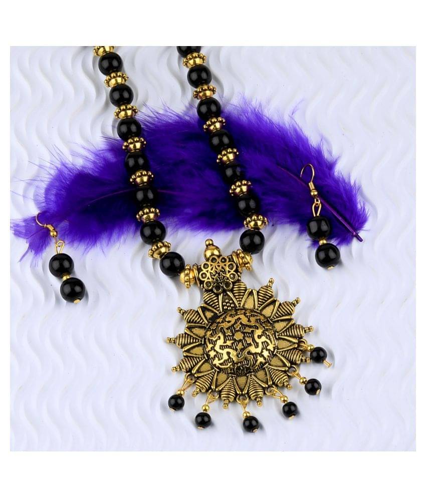     			SILVERSHINE Designer Adjustable Gold Oxidised Pendant Black Pearl mala set for Women girl