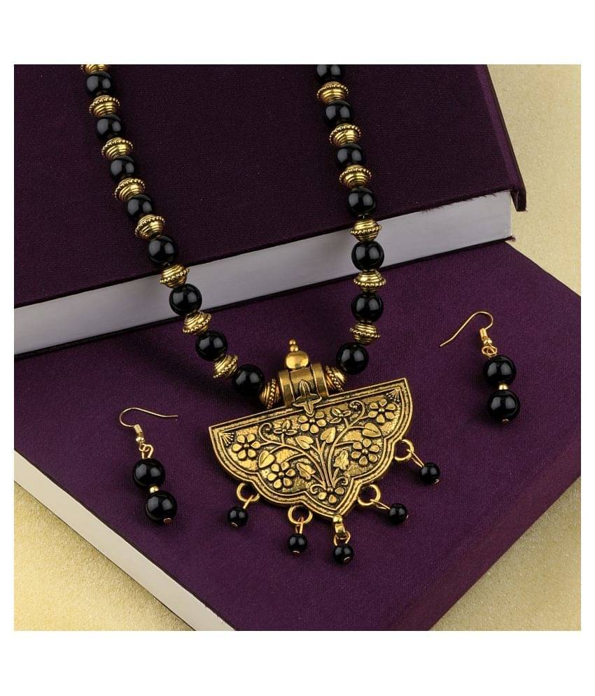 SILVERSHINE Traditional Adjustable Gold Oxidised Designer Pendant Black Pearl mala set for Women girl SILVERSHINE Traditional Adjustable Gold Oxidised Designer Pendant Black Pearl mala set for Women girl