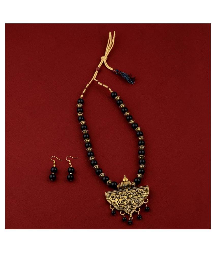 SILVERSHINE Traditional Adjustable Gold Oxidised Designer Pendant Black Pearl mala set for Women girl SILVERSHINE Traditional Adjustable Gold Oxidised Designer Pendant Black Pearl mala set for Women girl