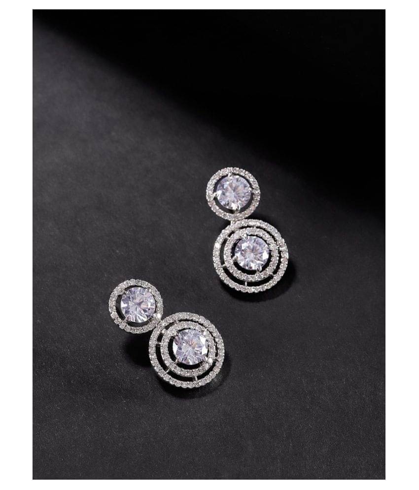     			Priyaasi - Silver Drop Earrings ( Pack of 1 )