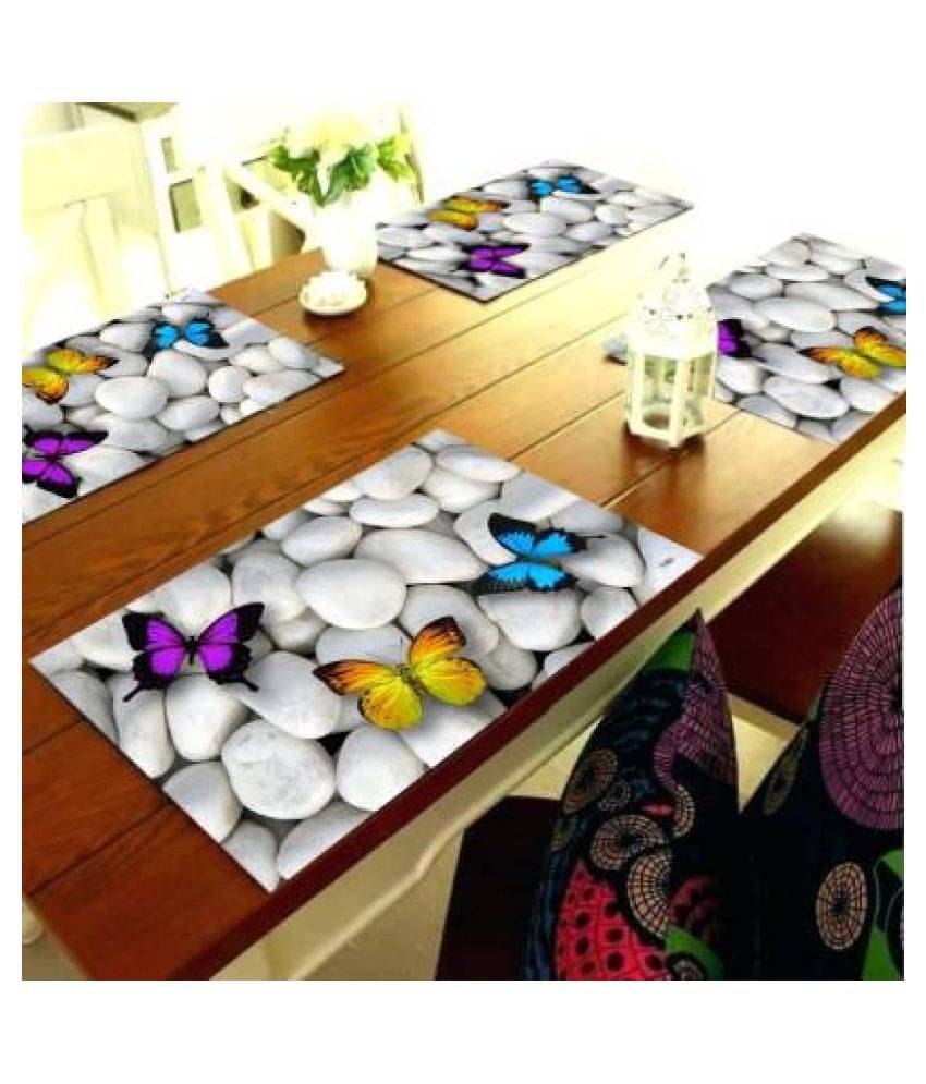 Set of 6 PVC Table Mats Set of 6 PVC Table Mats