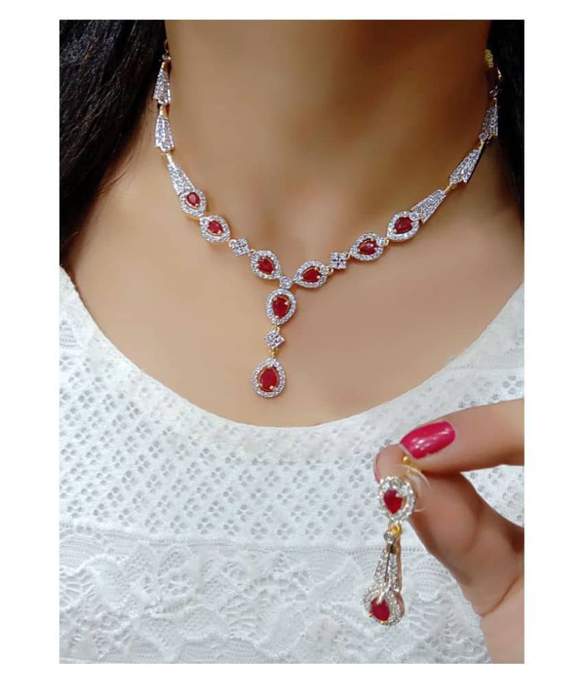 Ladymania Alloy Maroon Choker Contemporary/Fashion Gold Plated Necklaces Set