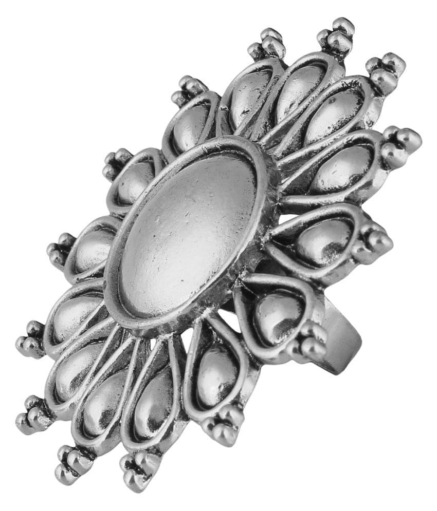 Darshini Designs party wear ring     			Darshini Designs party wear ring