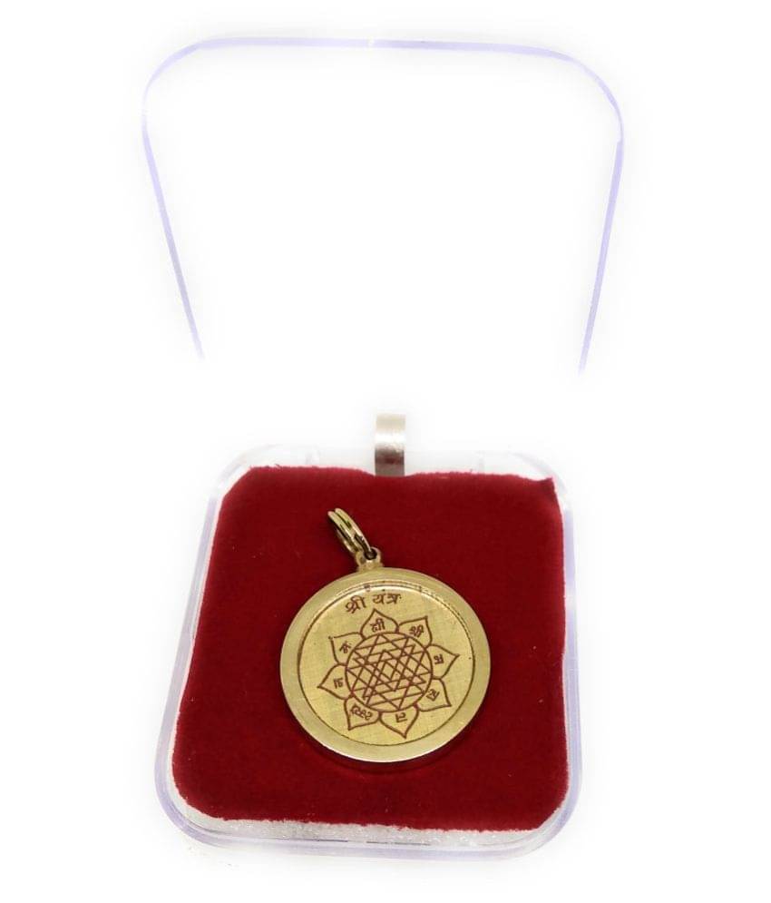     			Apna Rudraksha - Gold Plated Yantra ( Pack of 1 )