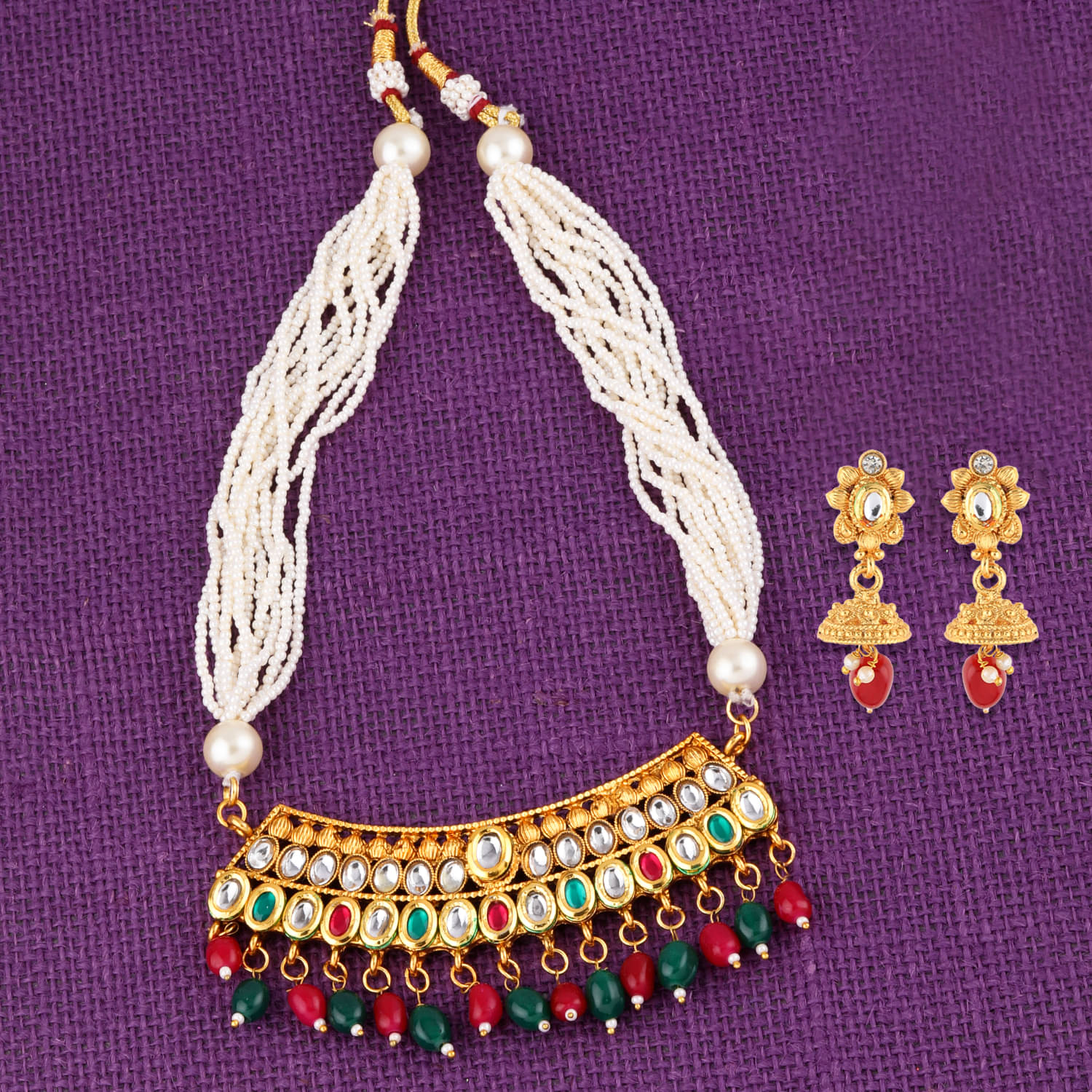 Silver Shine Alloy Golden Choker Traditional Gold Plated Necklaces Set Silver Shine Alloy Golden Choker Traditional Gold Plated Necklaces Set