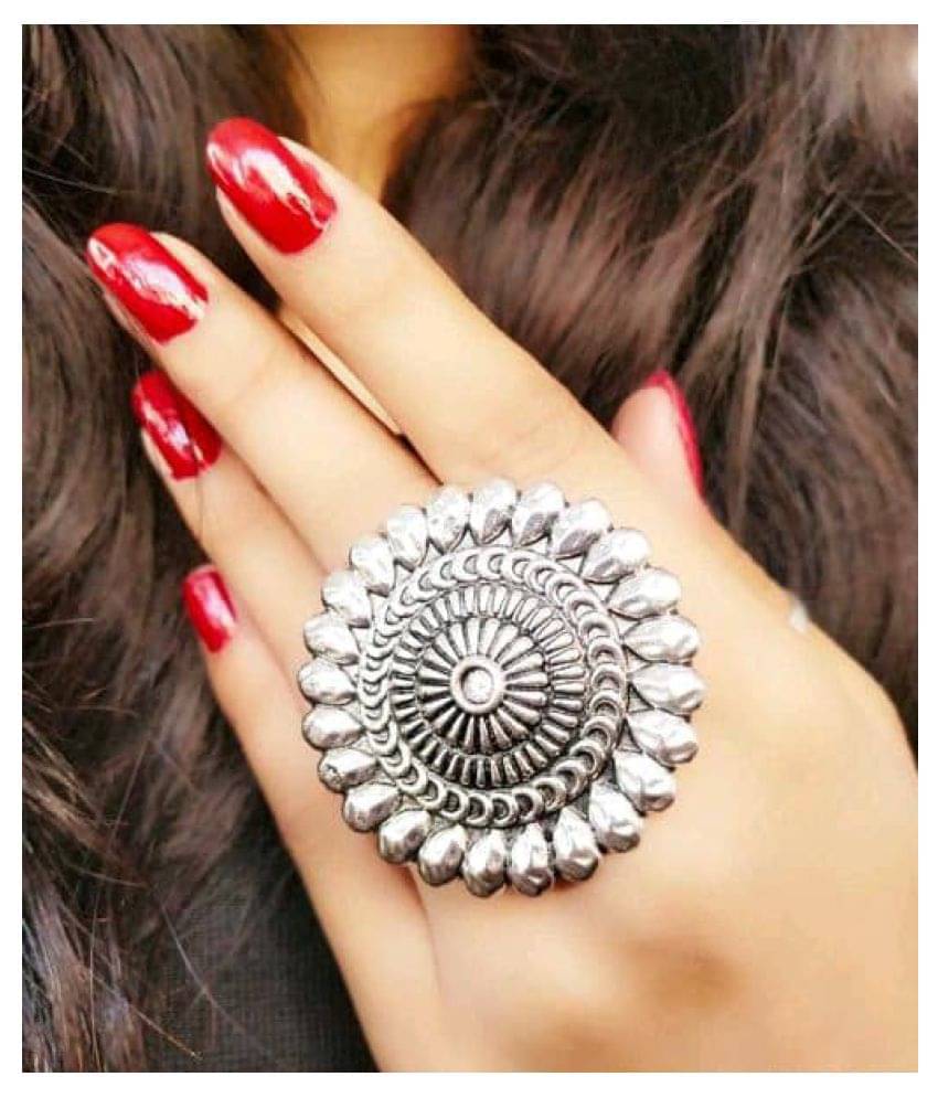 Sunhari Jewels- Silver Rings (Pack of 1) Sunhari Jewels- Silver Rings (Pack of 1)