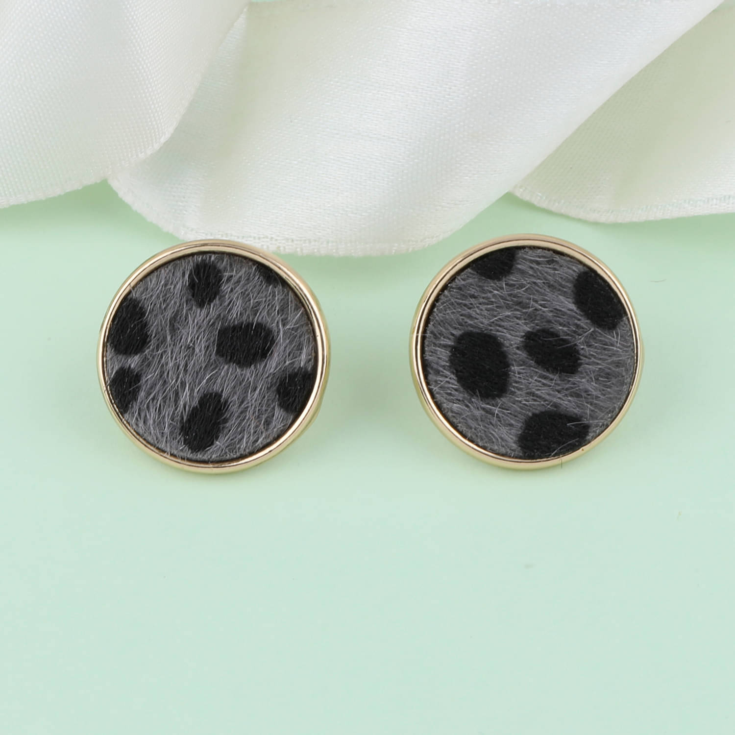 SILVER SHINE Designer Stylish Delicated Party Wear Studs Earring For Women Girl SILVER SHINE Designer Stylish Delicated Party Wear Studs Earring For Women Girl