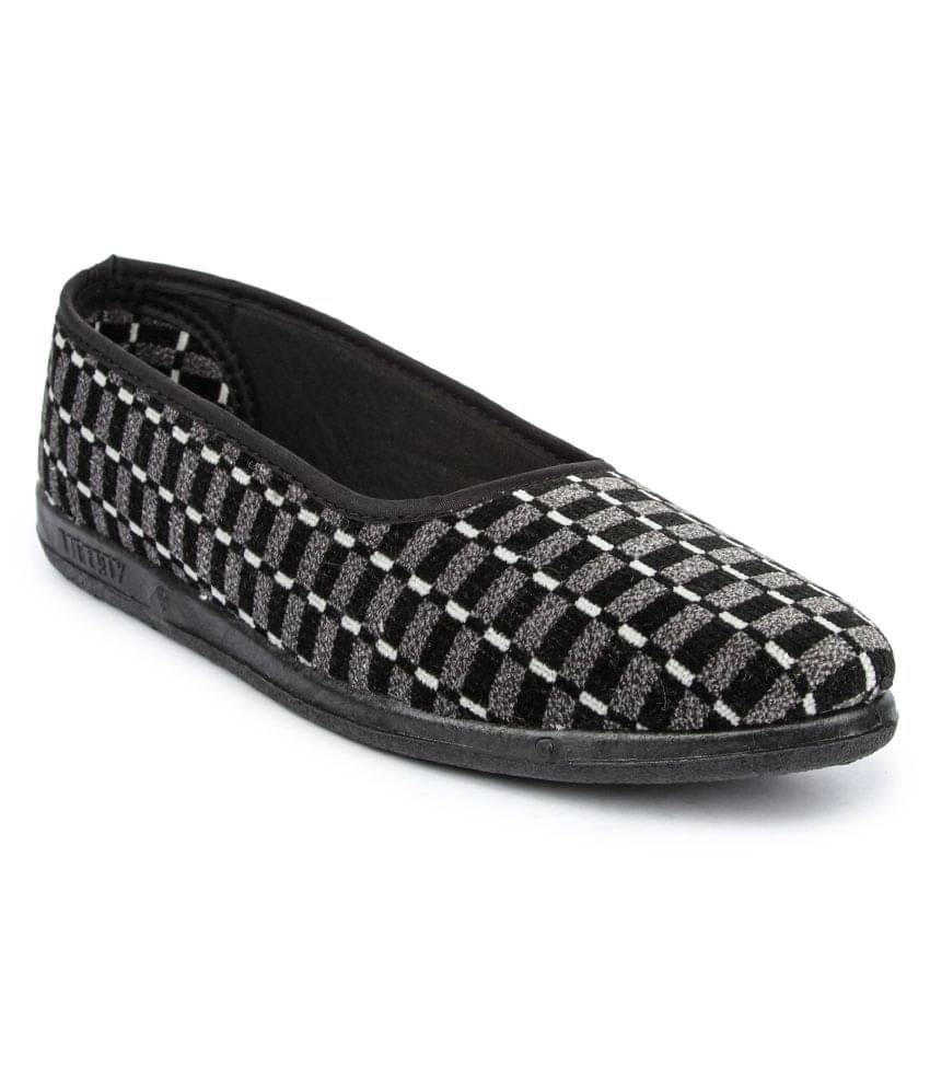     			Gliders By Liberty Black Women's Slip On