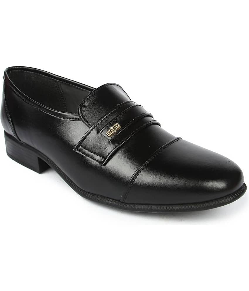 Fortune By Liberty Black Men's Formal Shoes - Formal Shoes | Buy online on ZillyBuy