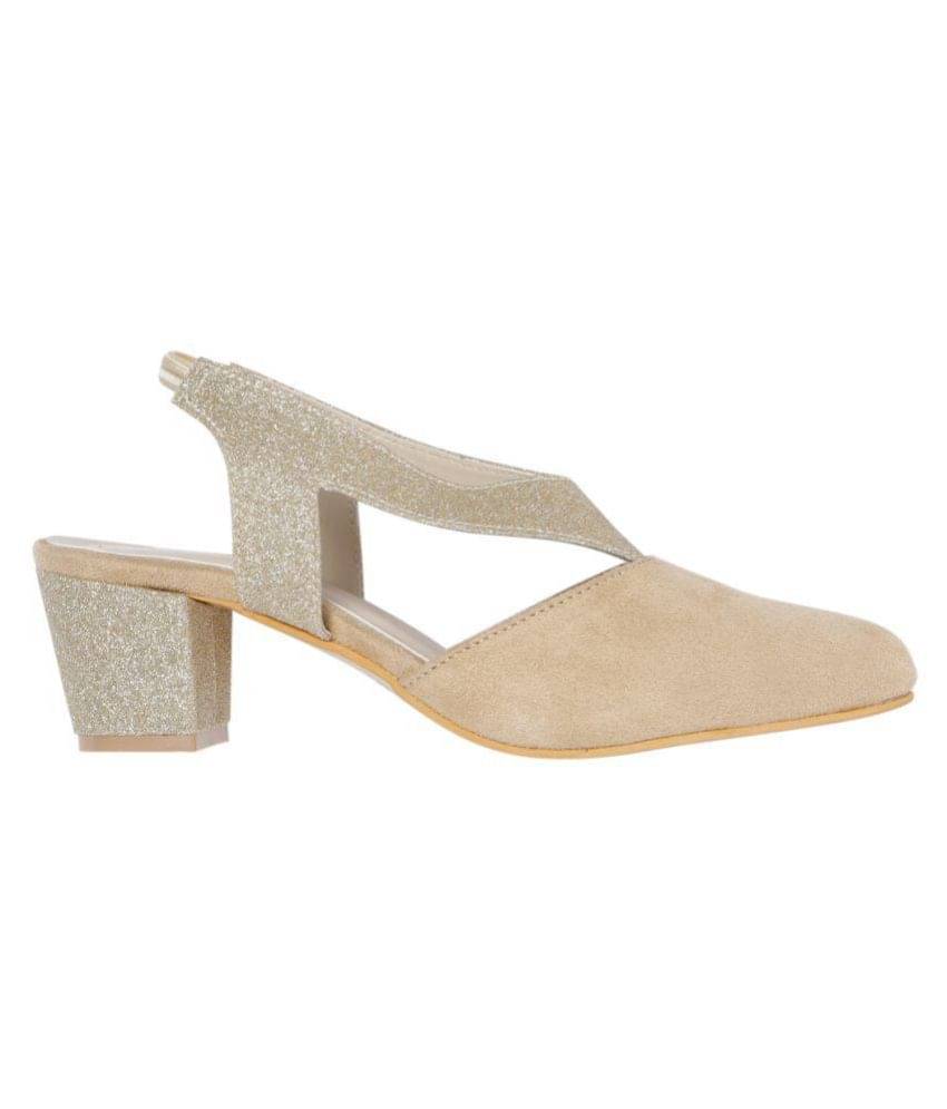     			MARC LOIRE Cream Block Heels
