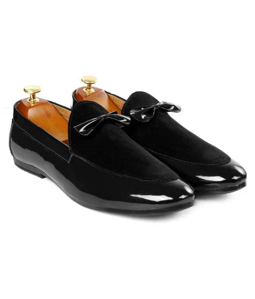     			BXXY Black Loafers