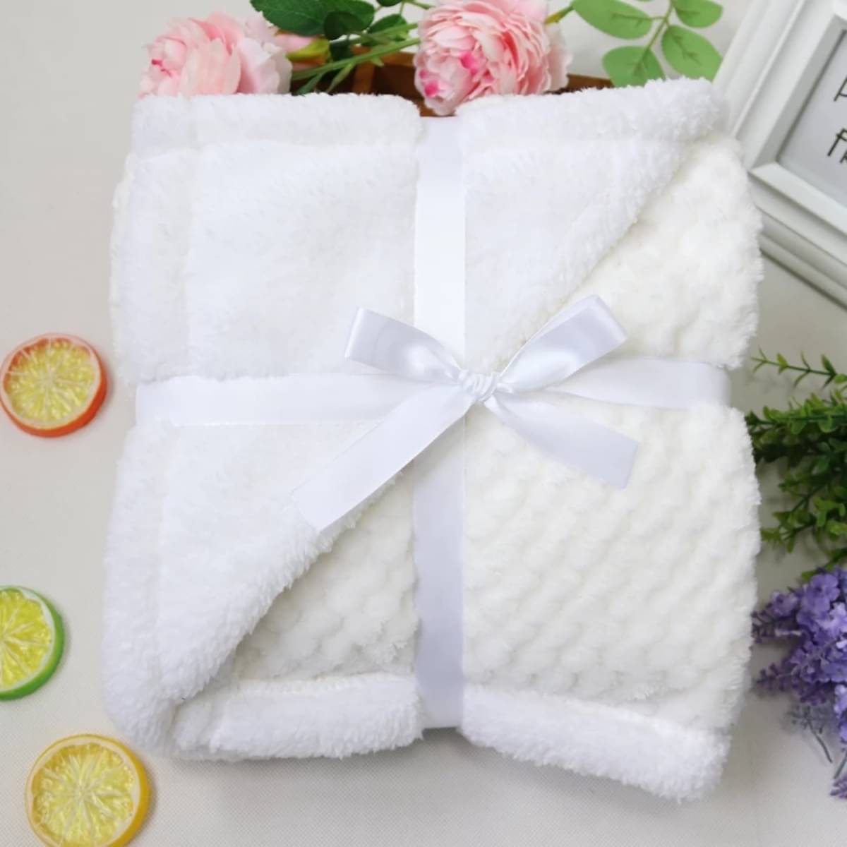     			Brandonn - White Flannel Baby Blanket (Pack of 1)