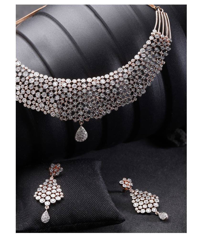     			Priyaasi - Silver Brass Necklace Set ( Pack of 1 )