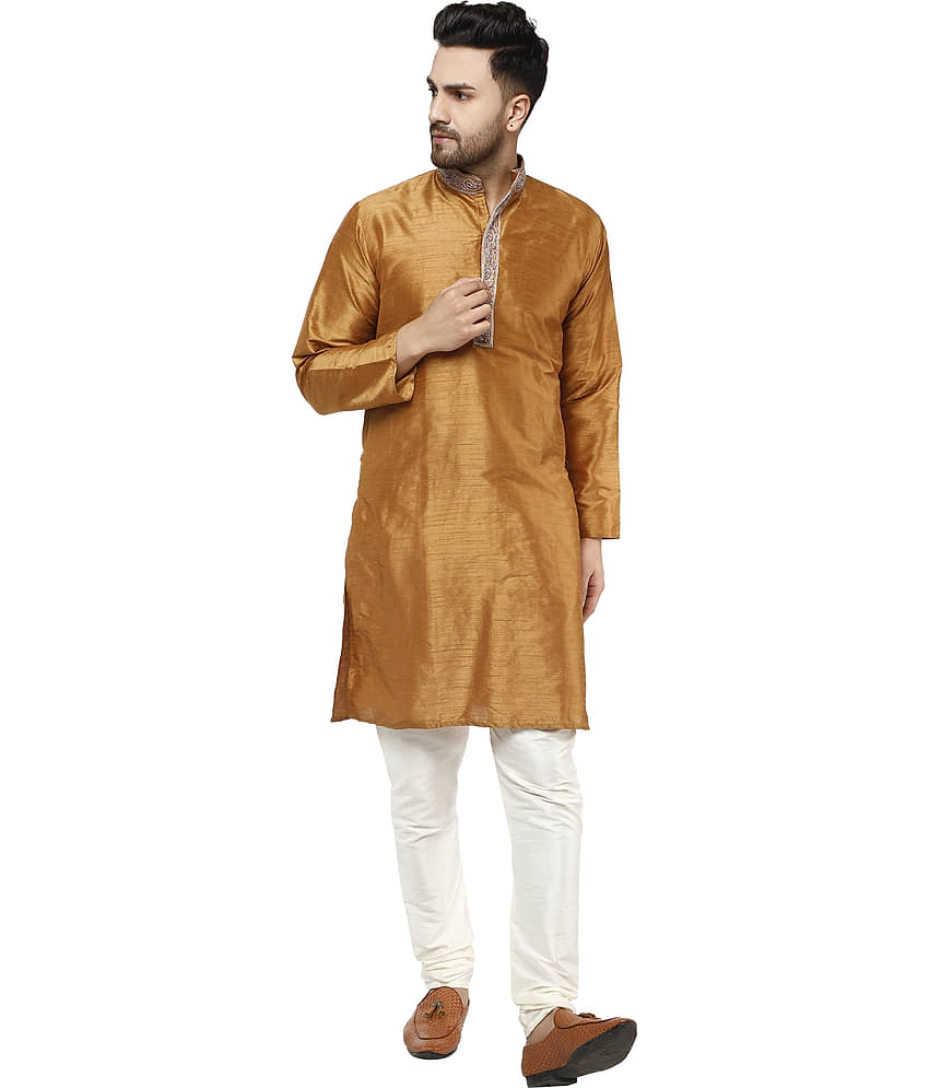SKAVIJ Red Silk Blend Kurta Pyjama Set - Kurtas & Kurta Sets | Buy online on ZillyBuy