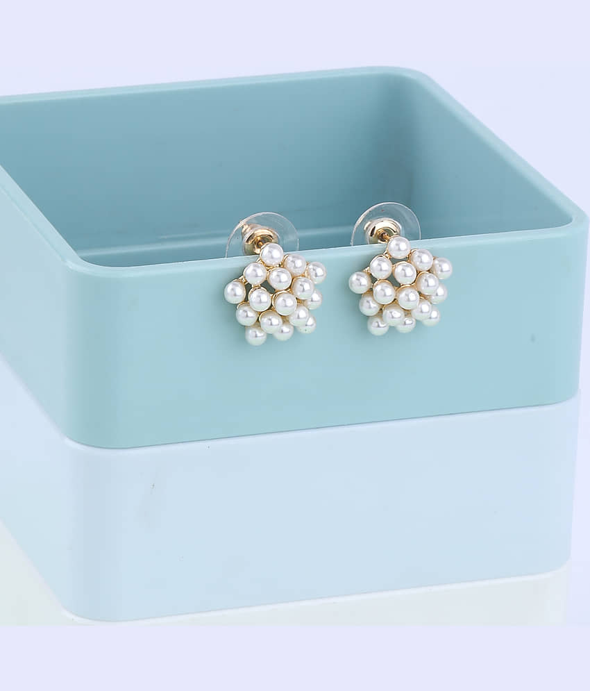 SILVER SHINE Party Wear Stylish Pearl Stud Earring For Women Girl - Earrings | Buy online on ZillyBuy